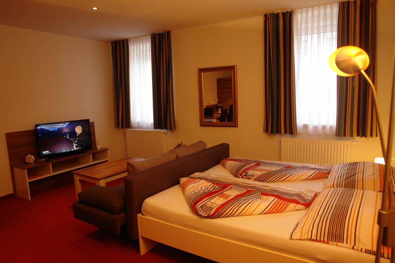 Hotel Garni Daniela Urich Schwanenstadt Экстерьер фото