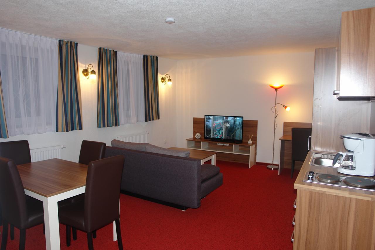 Hotel Garni Daniela Urich Schwanenstadt Экстерьер фото