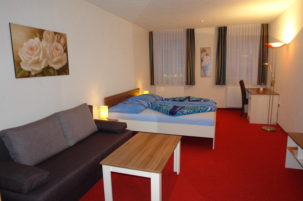 Hotel Garni Daniela Urich Schwanenstadt Экстерьер фото